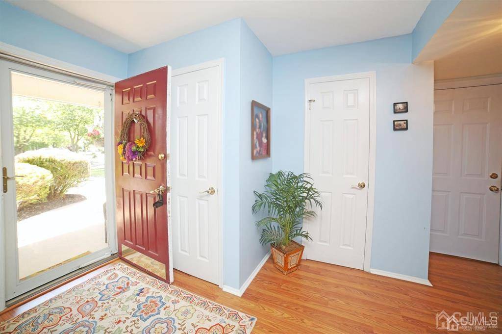 Piscataway, NJ 08854,17 Cameron RD