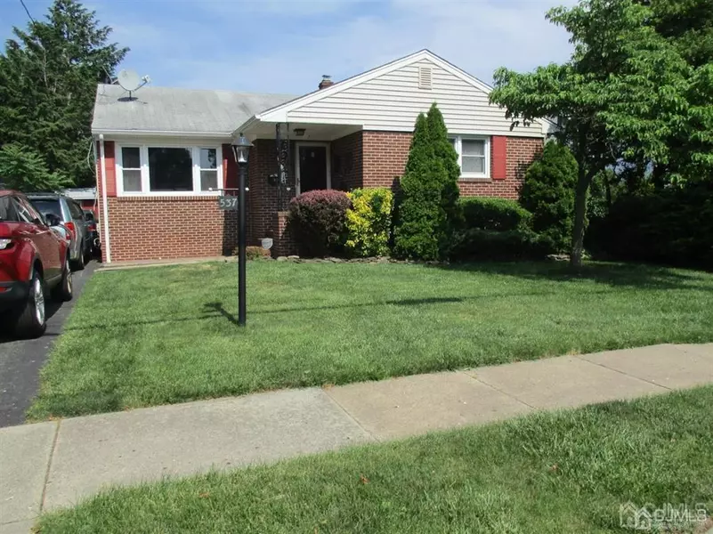 537 FRANCIS AVE, Woodbridge Proper, NJ 07095