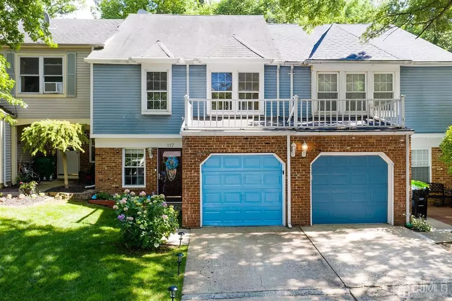 317 OLD BRIDGE PLZ, Old Bridge, NJ 08857