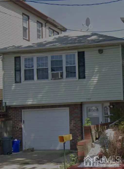 386 JEFFRIES ST, Perth Amboy, NJ 08861