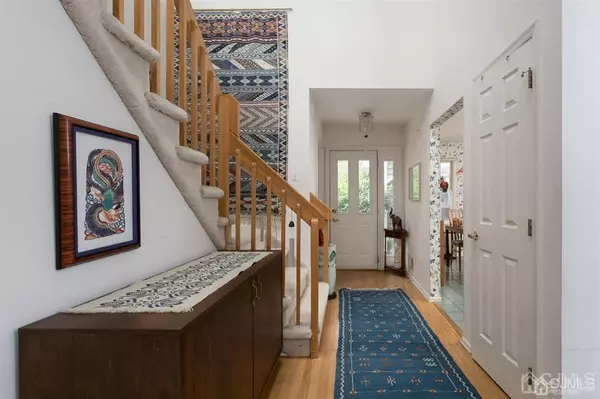 South Brunswick, NJ 08540,14 Sage CT