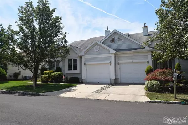 30 ARDSLEIGH PL, Monroe, NJ 08831