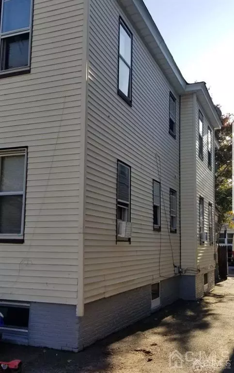 New Brunswick, NJ 08901,291 Powers ST