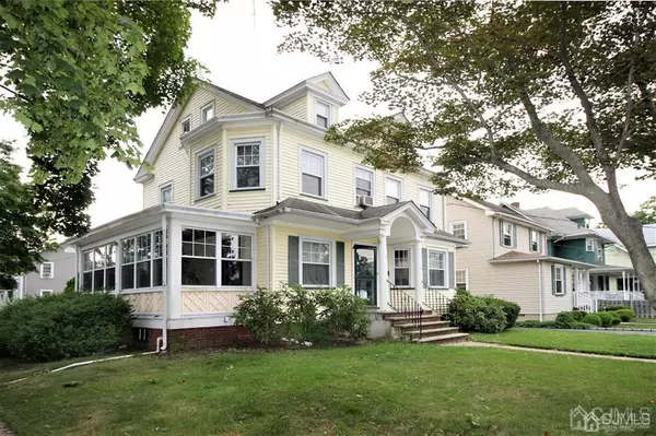 Dunellen, NJ 08812,403 LINCOLN AVE