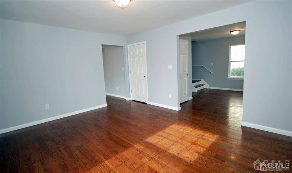 Plainfield, NJ 07063,318-20 Manson Pl PL