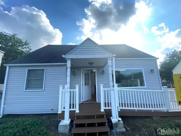 East Brunswick, NJ 08816,741 E STATE ROUTE 18 HWY