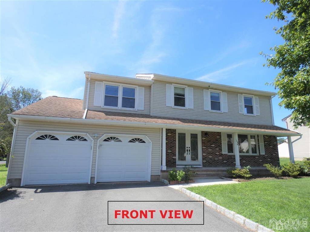 34 HANSEN DR, Edison, NJ 08820