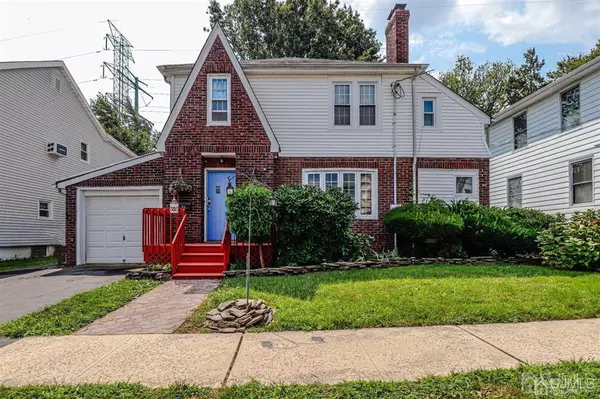 35 BURNET ST, Avenel, NJ 07001