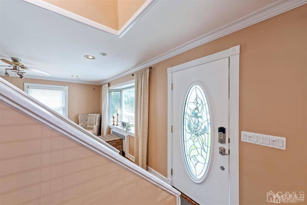 Sayreville, NJ 08879,16 DODD PL