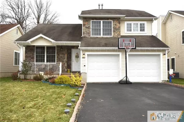 1082 Matthew ST, North Brunswick, NJ 08902