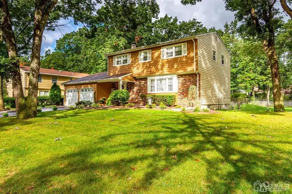 East Brunswick, NJ 08816,444 Old Stage RD