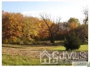 Monroe, NJ 08831,254 Mounts Mills RD