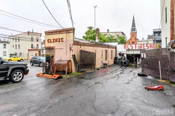 Paterson, NJ 07501,89 Marshall ST