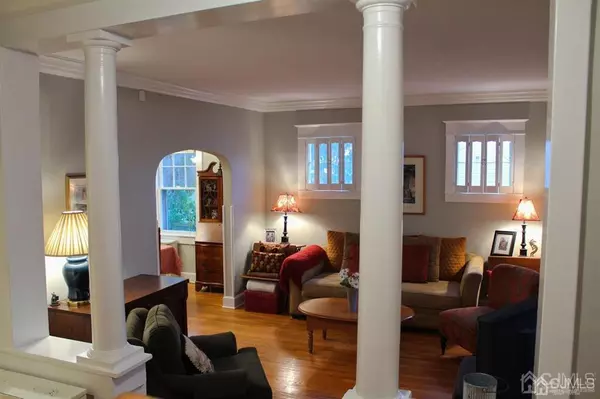 New Brunswick, NJ 08901,46 Ellen ST