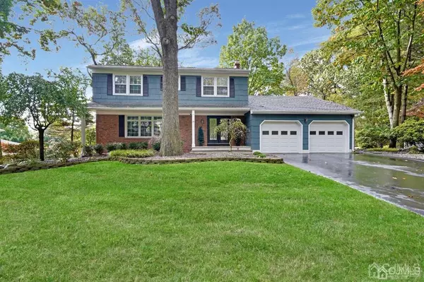 East Brunswick, NJ 08816,20 Apache CT