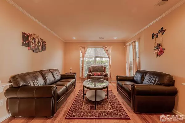 East Brunswick, NJ 08816,190 Windsong CIR