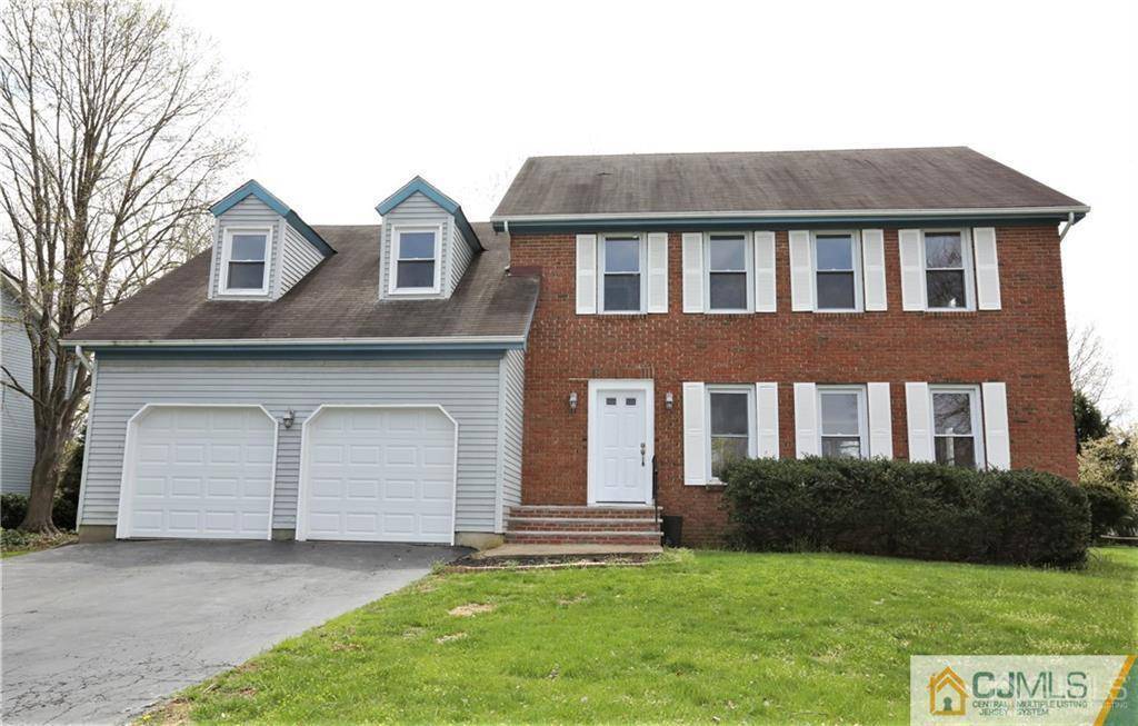 10 Franklin DR, Plainsboro, NJ 08536