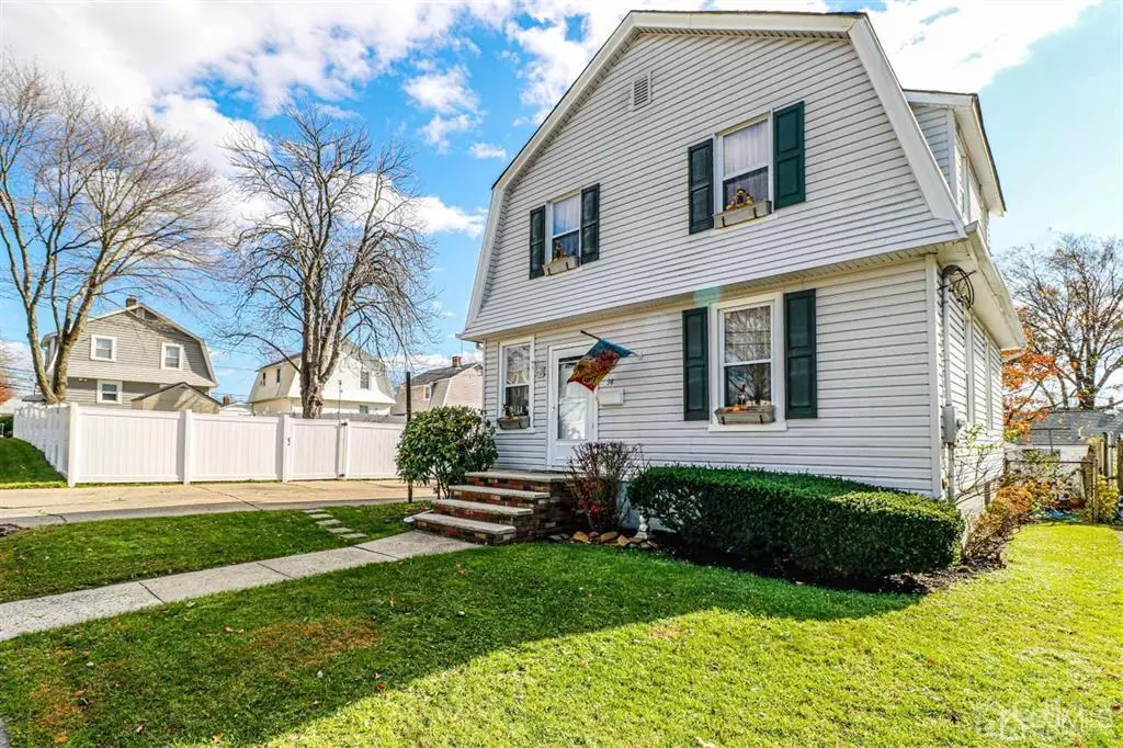 Milltown, NJ 08850,14 Pershing AVE