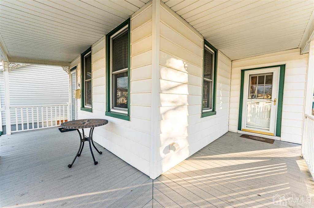 Atlantic Highlands, NJ 07716,63 W Highland AVE