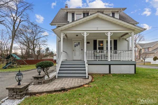 1402 Glenwood DR, Piscataway, NJ 08854