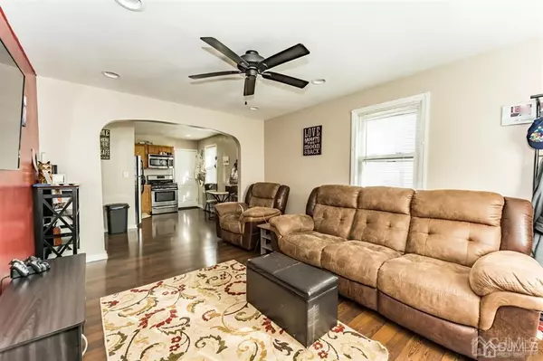 North Brunswick, NJ 08902,603 4th AVE