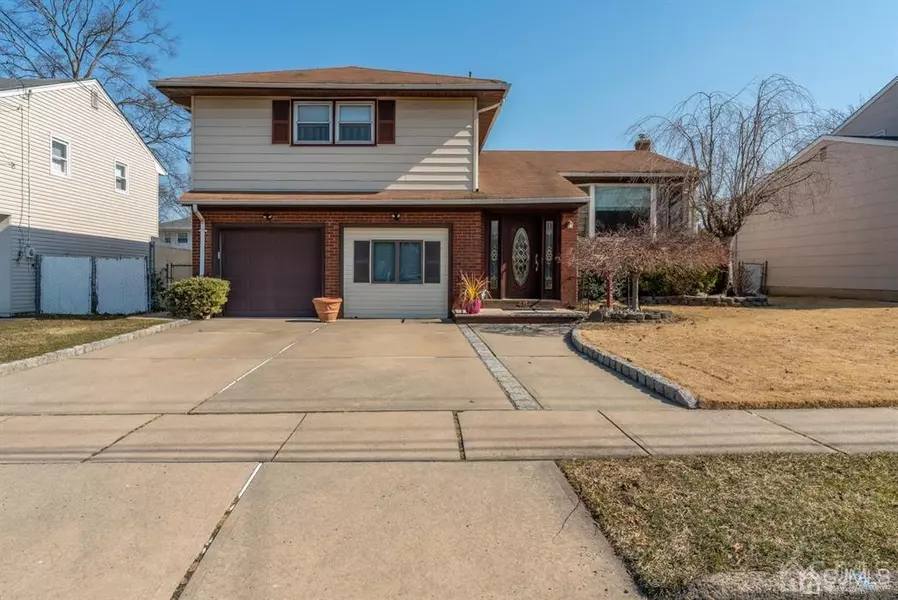 48 Pleasant AVE, Iselin, NJ 08830