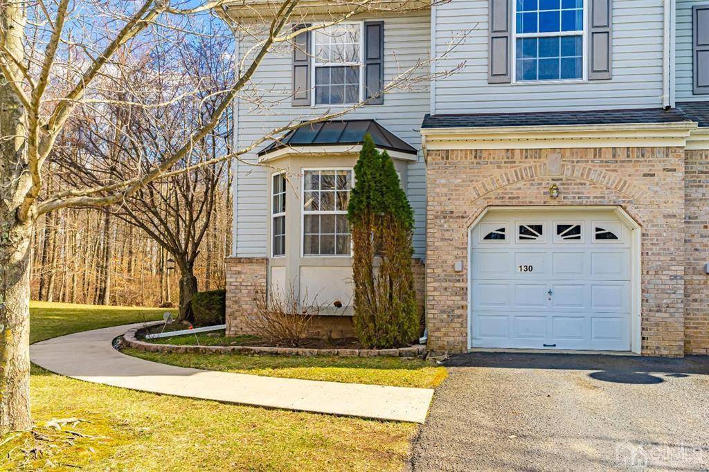 North Brunswick, NJ 08902,130 Briarwood DR