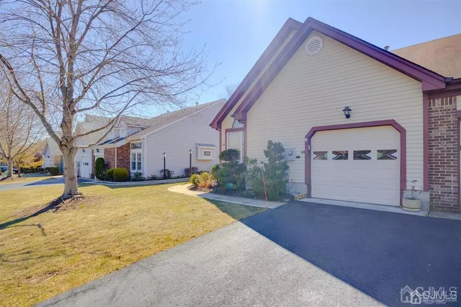 14-B Edinburgh DR #B, Monroe, NJ 08831