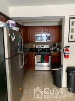 Avenel, NJ 07001,318 Ella AVE