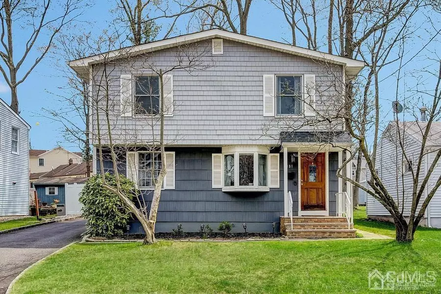 181 E Cliff RD, Colonia, NJ 07067