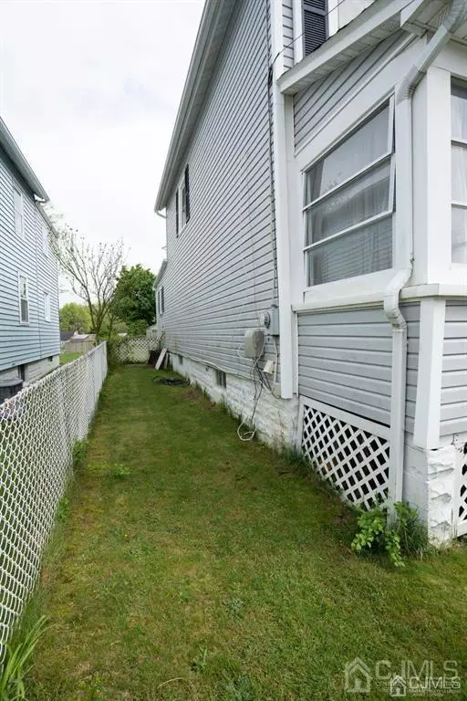 Jamesburg, NJ 08831,13 Warren ST