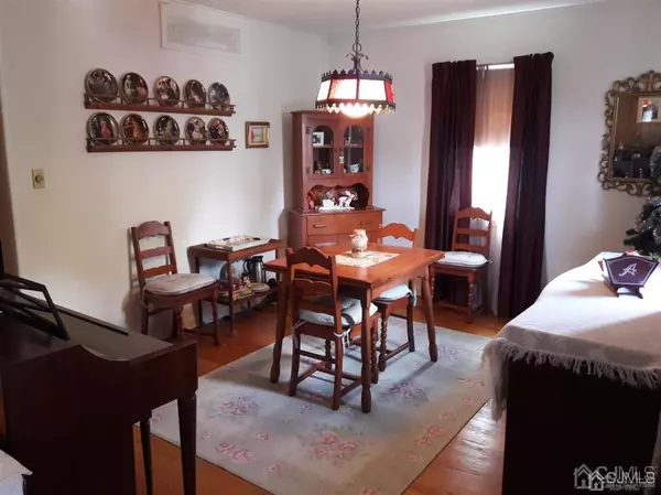 East Brunswick, NJ 08816,11 Bush Pkwy