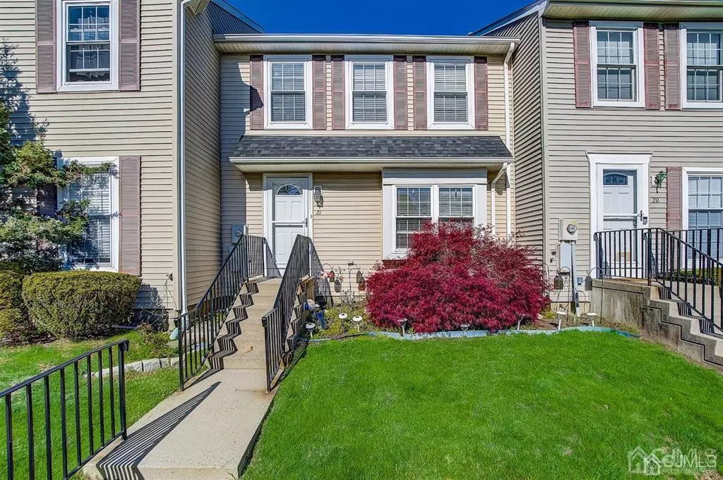 Sayreville, NJ 08872,21 Byrnes LN E