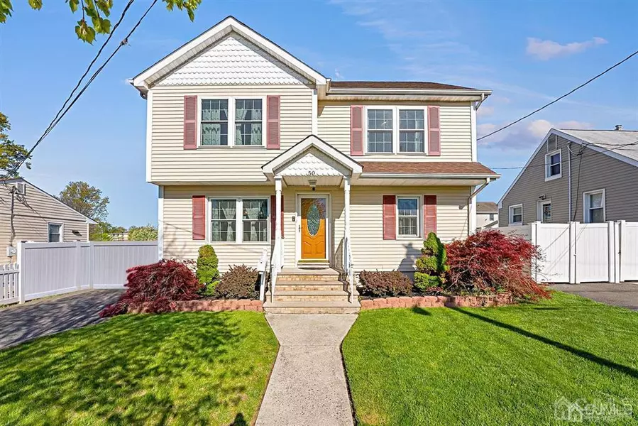 50 Bernard St ST, Carteret, NJ 07008