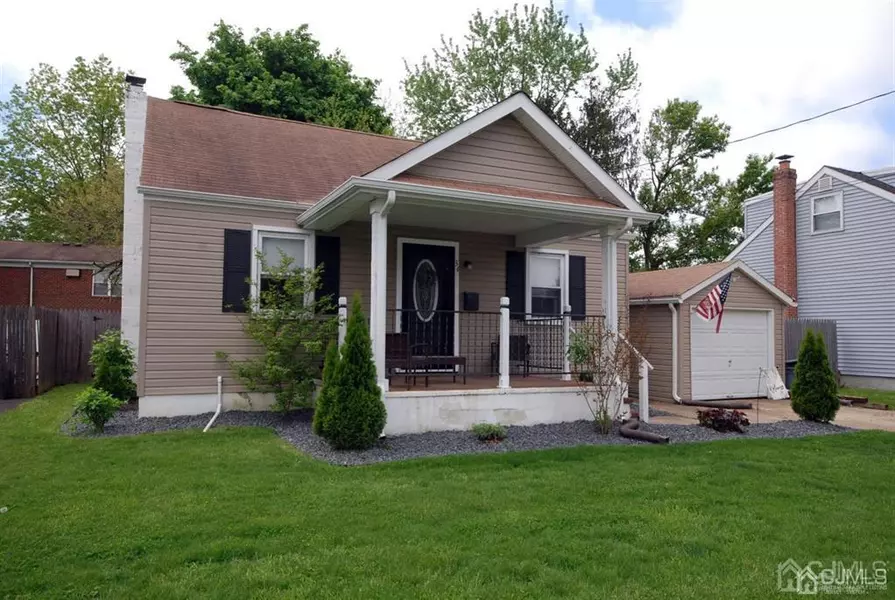 34 Eisenhower AVE, Spotswood, NJ 08884