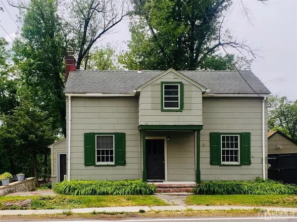 44 Laurel AVE, Franklin, NJ 08528