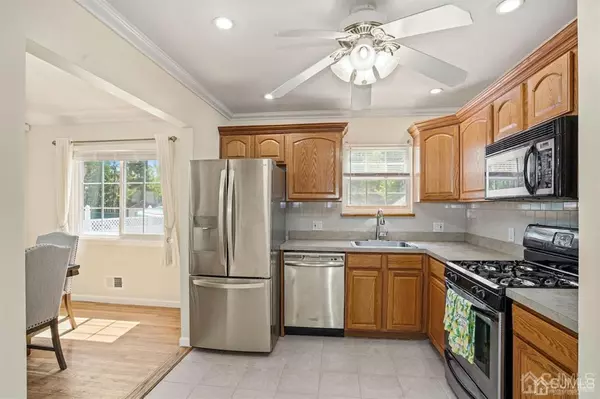 Iselin, NJ 08830,47 Aberdeen AVE