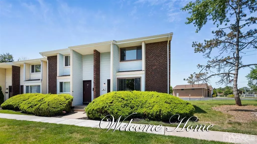 14 Lincoln LN #A, South Brunswick, NJ 08810