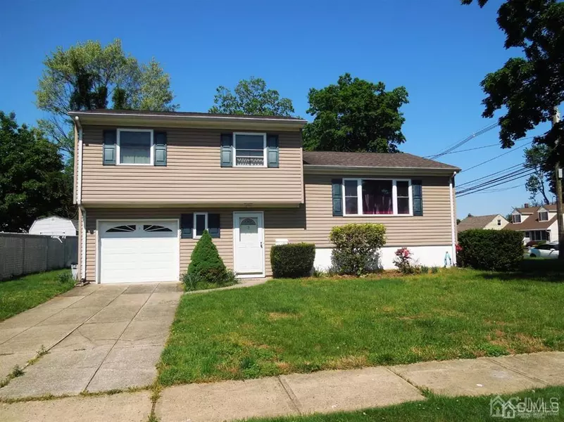 2 Steven TER, South Plainfield, NJ 07080