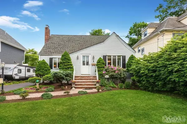 Dunellen, NJ 08812,427 Mountainview TER