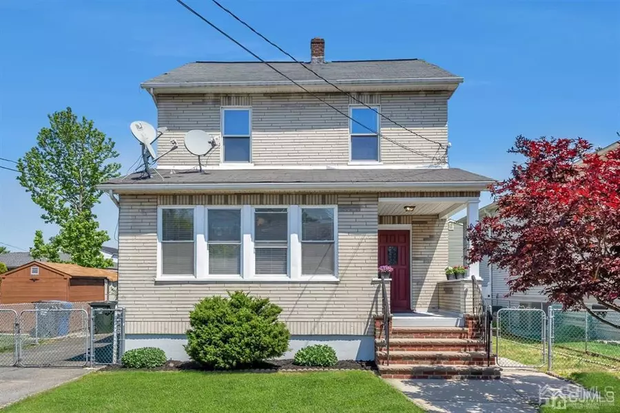 66 Daniel ST, Port Reading, NJ 07064