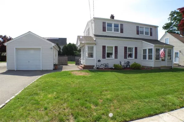 1816 Grant AVE, South Plainfield, NJ 07080