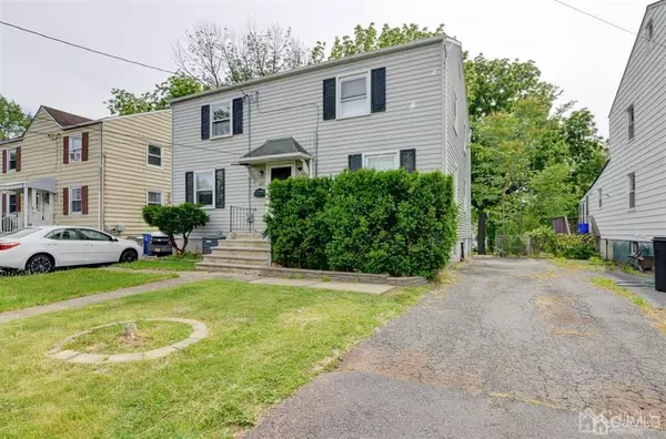 647 Crescent DR, Bound Brook, NJ 08805