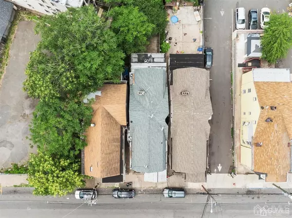 Paterson, NJ 07501,276 Carroll ST