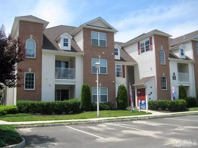 1067 Morning Glory DR, Monroe, NJ 08831