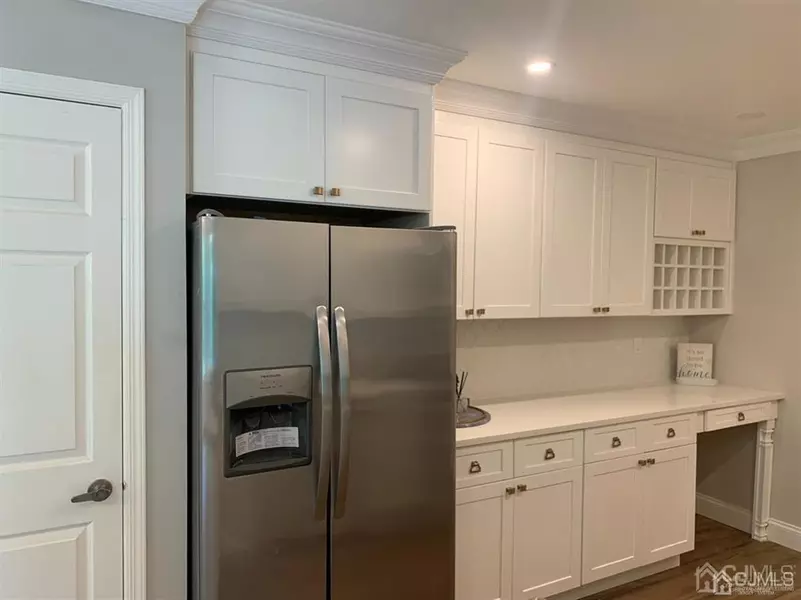 14-B Edinburgh DR, Monroe, NJ 08831