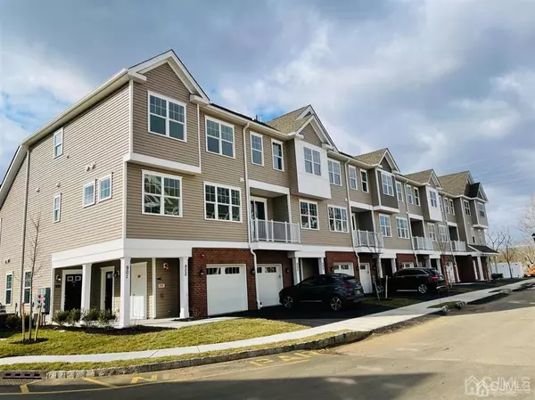 605 Greenland SQ, Highland Park, NJ 08904