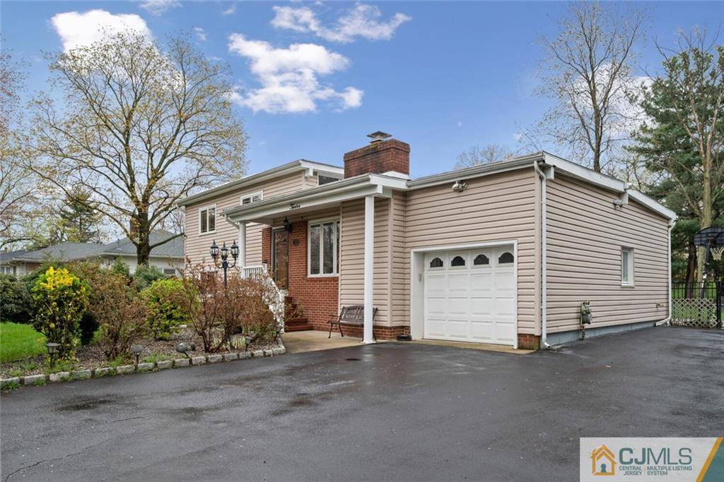 East Brunswick, NJ 08816,12 Milton AVE