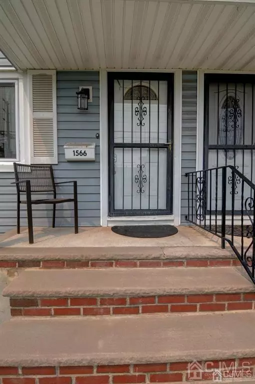 Rahway, NJ 07065,1566 Lawrence ST