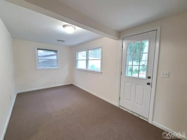 Colonia, NJ 07067,60 Berkley AVE